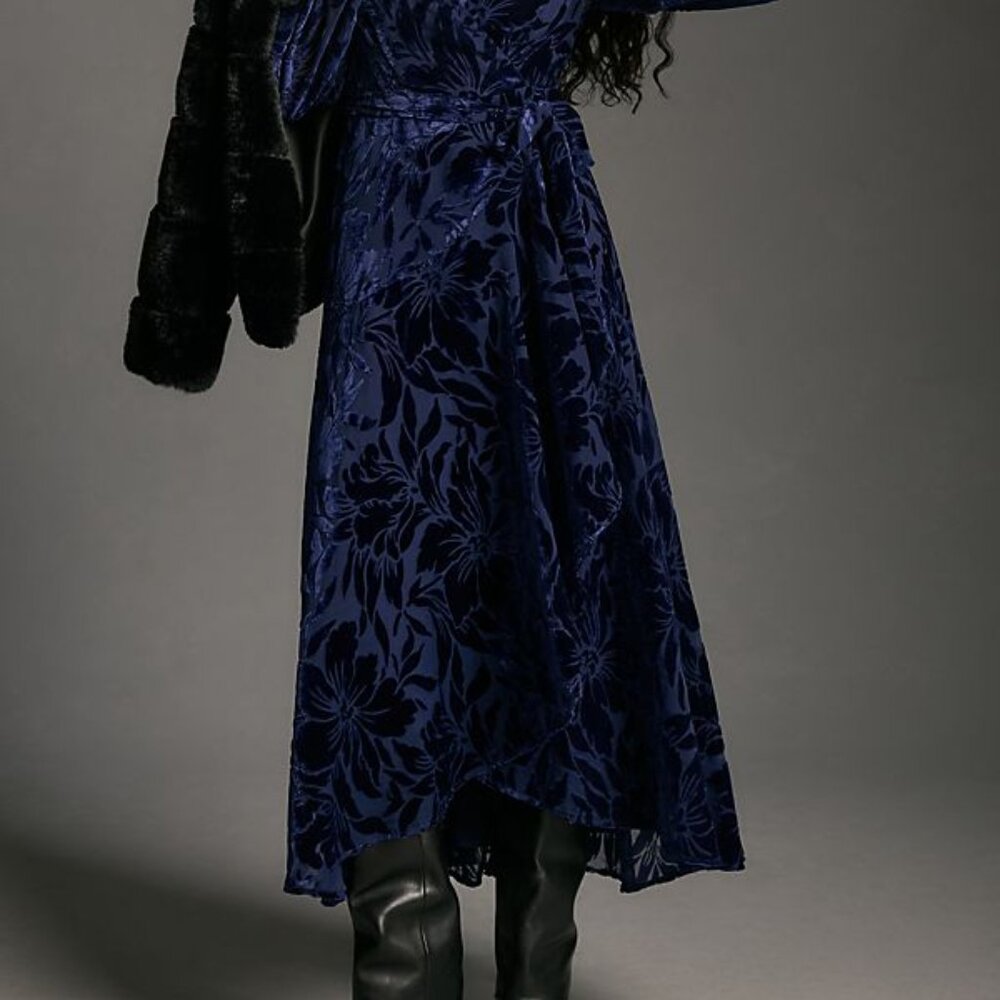 New Anthropologie Hutch Long-Sleeve V-Neck Wrap Midi Dress - Picture 6 of 10